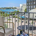 Hotel Restaurant de l'Océan - Coeur de ville, proche Grande Plage et Port Vieux Hotel Biarritz