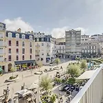 Hotel Hotel Restaurant de l'Océan - Coeur de ville, proche Grande Plage et Port Vieux