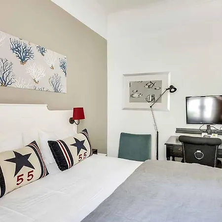 De L'ocean Et Restaurant - Coeur De Hotell 3*