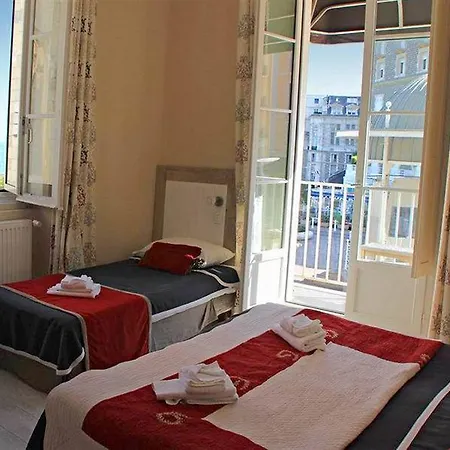 Hotell De L'ocean Et Restaurant - Coeur De 3*