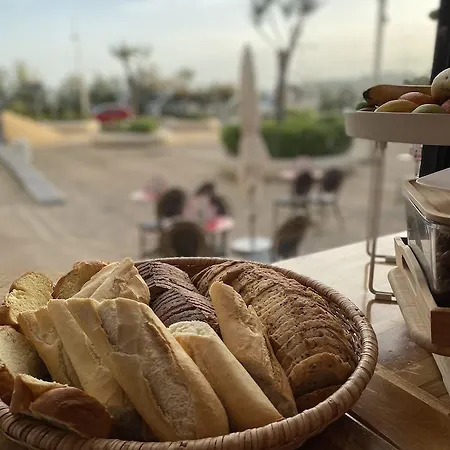 De L'océan Hotel 3*