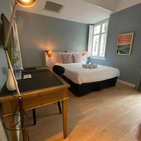 Отель De L'ocean Биарриц