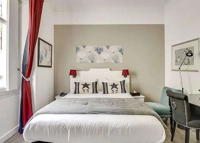 Hotel De L'Ocean Et Restaurant - Coeur De Ville 3* Biarritz