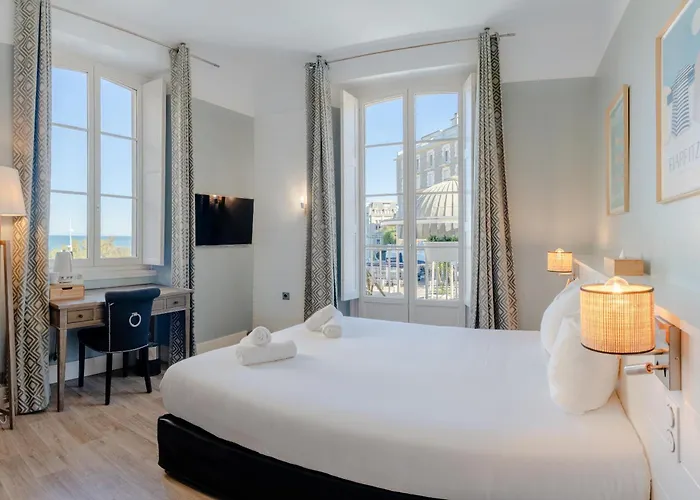 Hotel De L'Ocean Et Restaurant - Coeur De Ville Biarritz