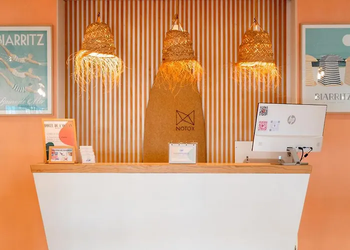 Hotel Hotel De L'Ocean Et Restaurant - Coeur De Ville 3*