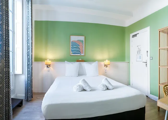 Hotel Hotel De L'Ocean Et Restaurant - Coeur De Ville 3*