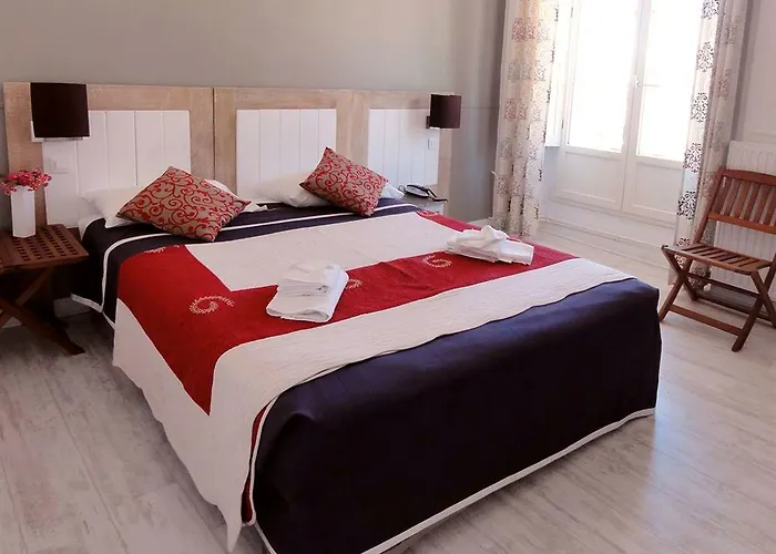 Hotel De L'Ocean Et Restaurant - Coeur De Ville