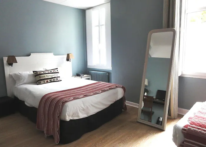 Hotel De L'océan 3*